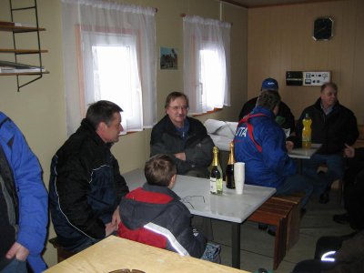206-min-img_3106